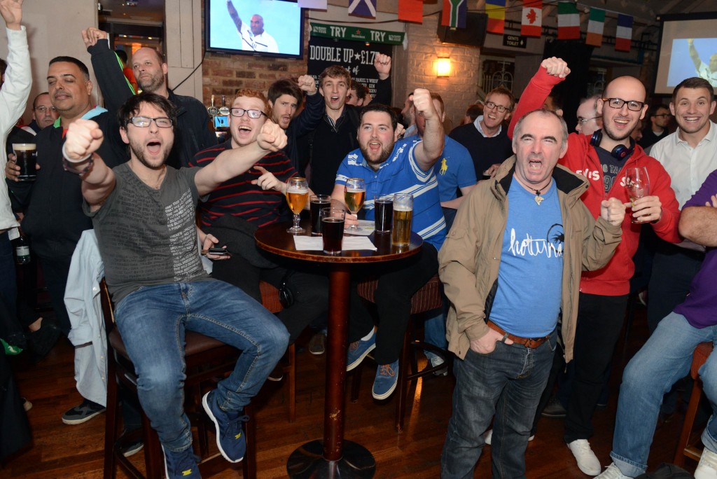 Pub-attempts-world-record-ale-drinking-for-start-of-Rugby-World-Cup