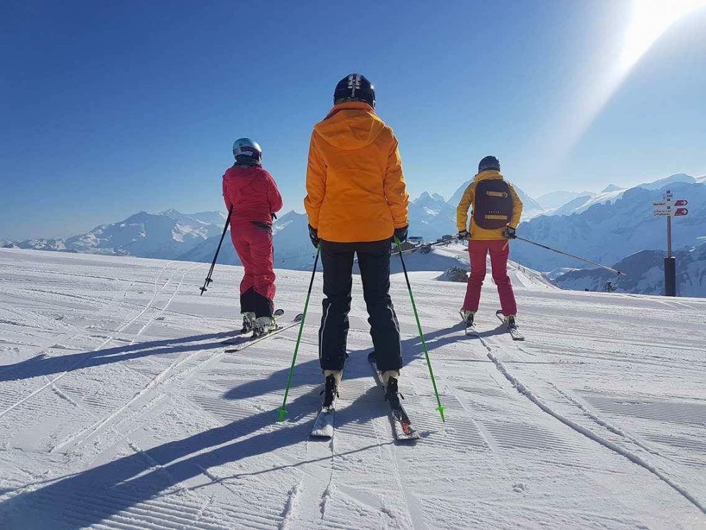 Girls ski camp - Meribel