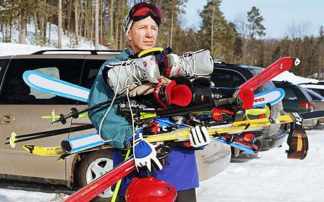 skiequipment
