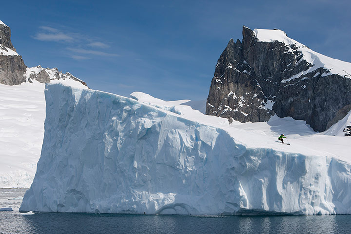 Antarctica-skiing-gallery-011.jpg